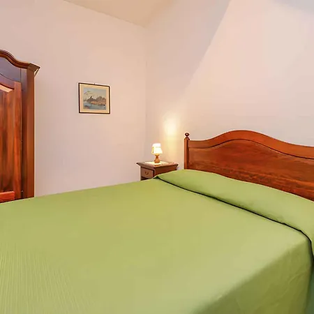 Apartment 1 *